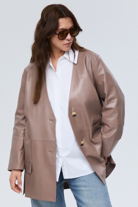 куртка-жакет из натуральной кожи от бренда снежная королева вид слева