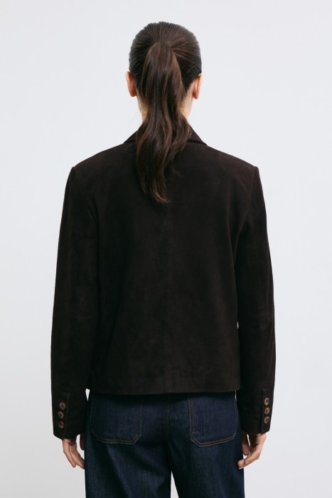 куртка-жакет из натуральной замши по цене 11410 руб вид справа