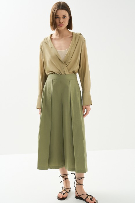 кюлоты из хлопка от бренда снежная королева вид слева