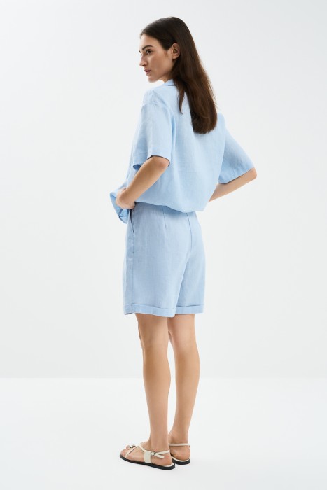 льняные шорты из россии вид сбоку