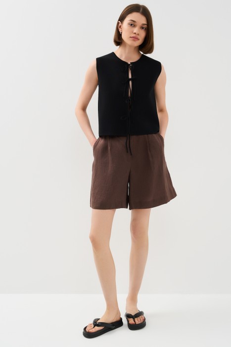 льняные шорты по цене 1860 руб вид справа