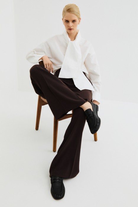 лоферы из натуральной кожи по цене 10740 руб вид справа