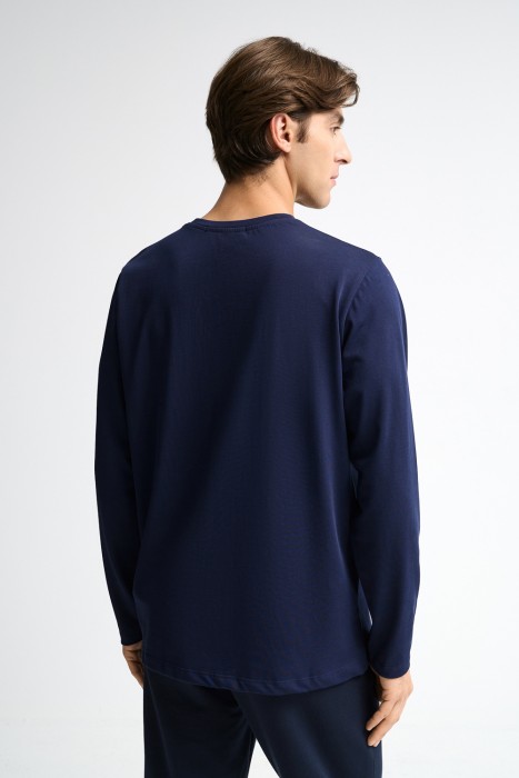 лонгслив из хлопка из россии вид сбоку