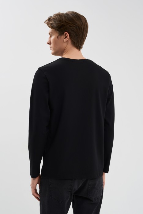 лонгслив из хлопка по цене 800 руб вид справа