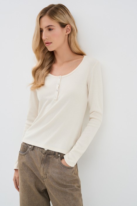 лонгслив в рубчик от бренда снежная королева вид слева