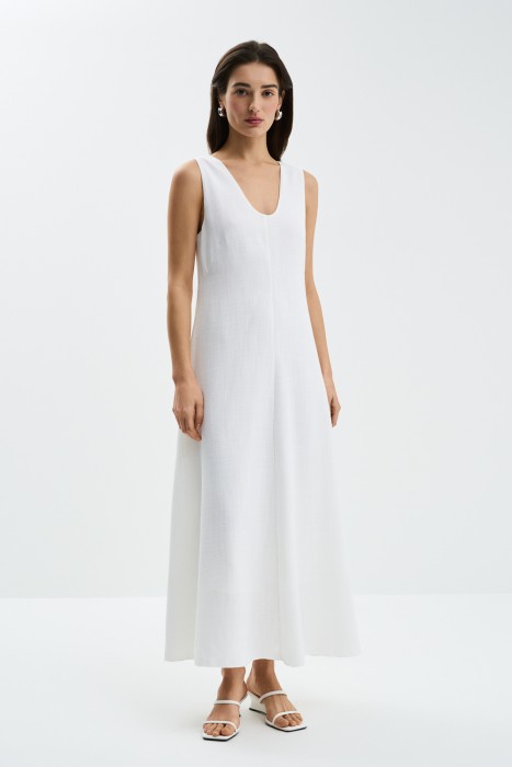 макси-платье по цене 2440 руб вид справа