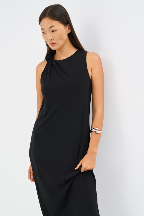 Товар с артикулом 755239003 вид сзади