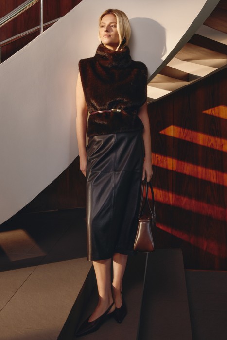 манишка из искусственного меха 795091003 фотография