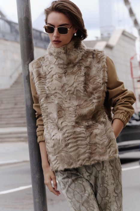 манишка из искусственного меха 795090003 фотография