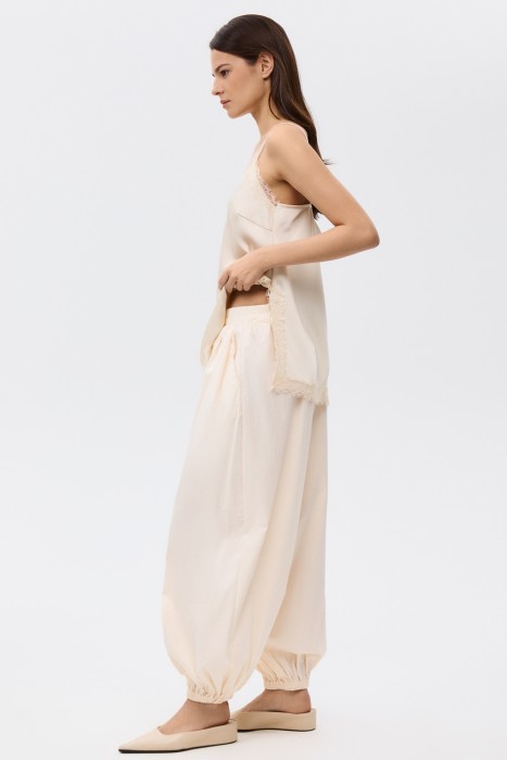 Товар с артикулом 815098003 вид сзади