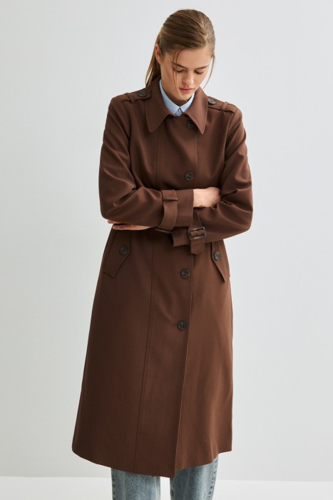 однобортный тренч от бренда снежная королева вид слева