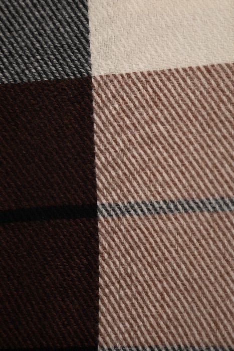 палантин в клетку от бренда снежная королева вид слева