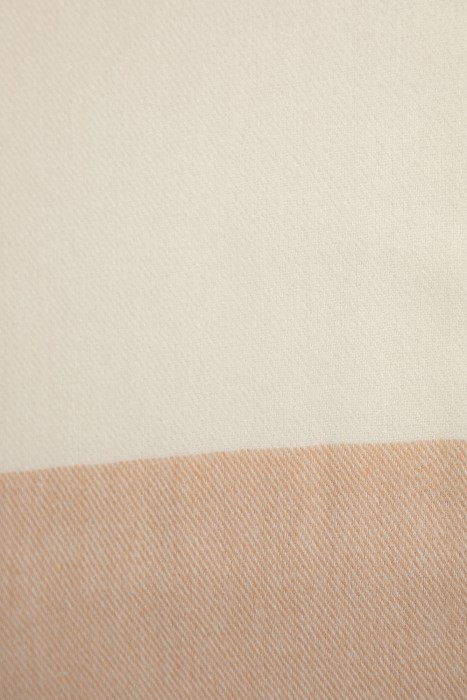 палантин от бренда снежная королева вид слева