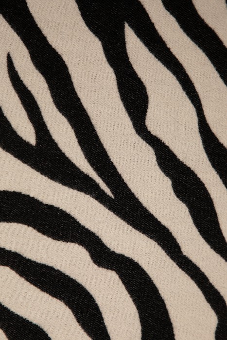 палантин от бренда снежная королева вид слева