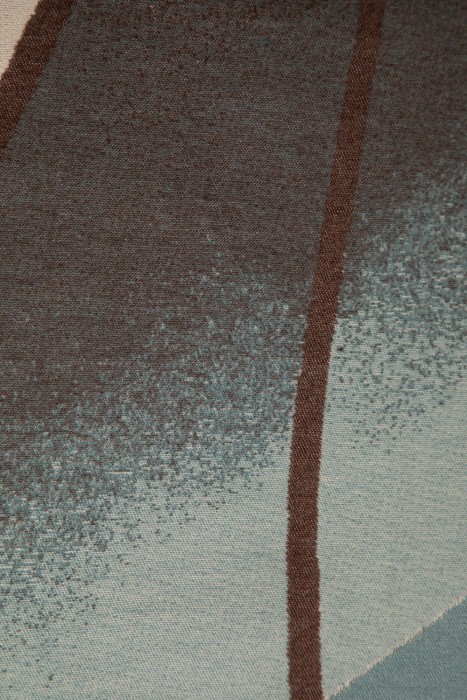 палантин от бренда снежная королева вид слева