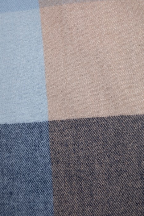 палантин от бренда снежная королева вид слева