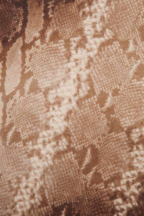 палантин от бренда снежная королева вид слева