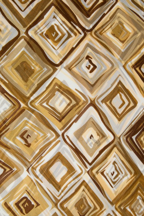 палантин от бренда снежная королева вид слева