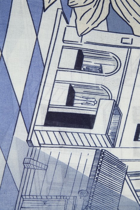 палантин от бренда снежная королева вид слева