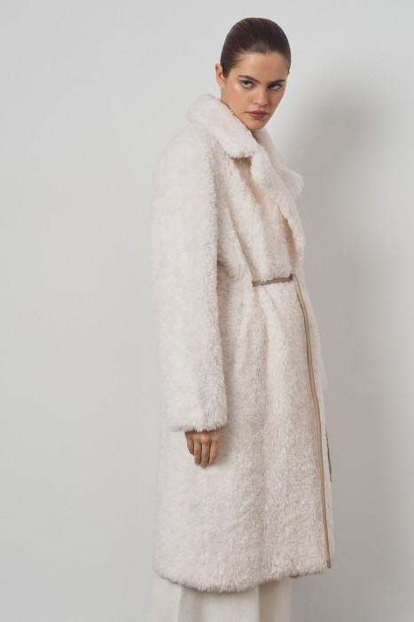 пальто из шерсти с поясом от бренда снежная королева вид слева