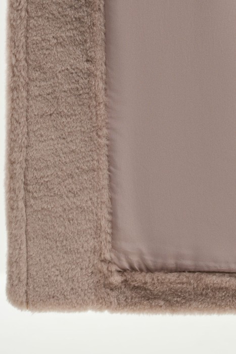 пальто из шерсти с поясом из россии вид сбоку