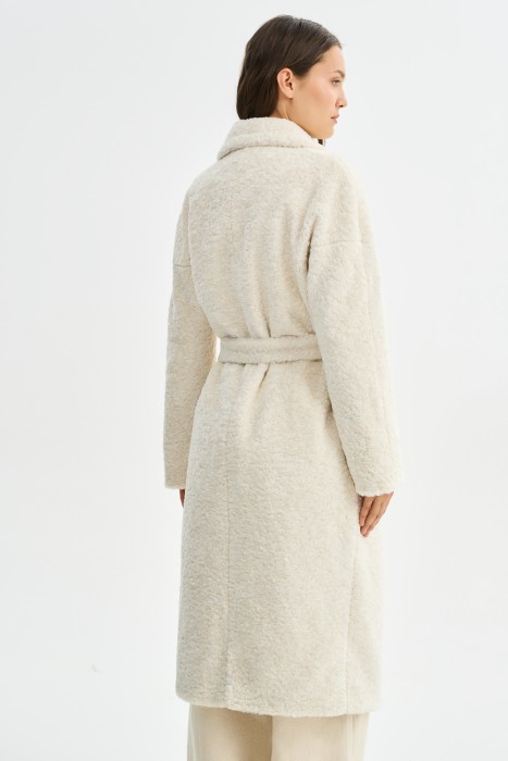 пальто из шерсти по цене 13810 руб вид справа