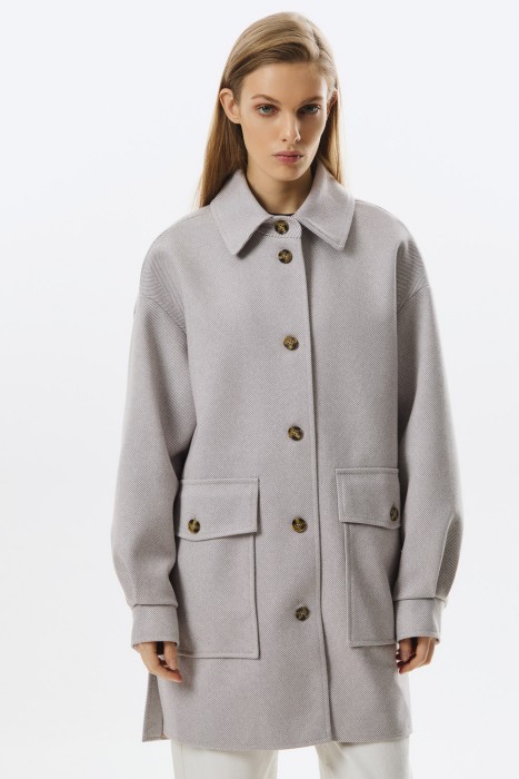 пальто-рубашка от бренда снежная королева вид слева