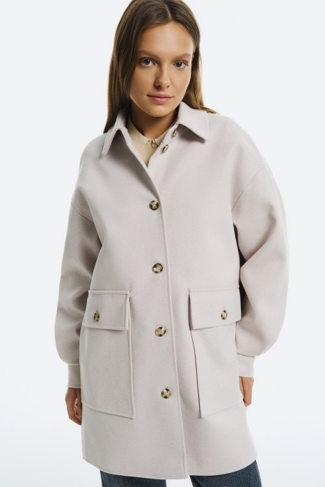 пальто-рубашка от бренда снежная королева вид слева