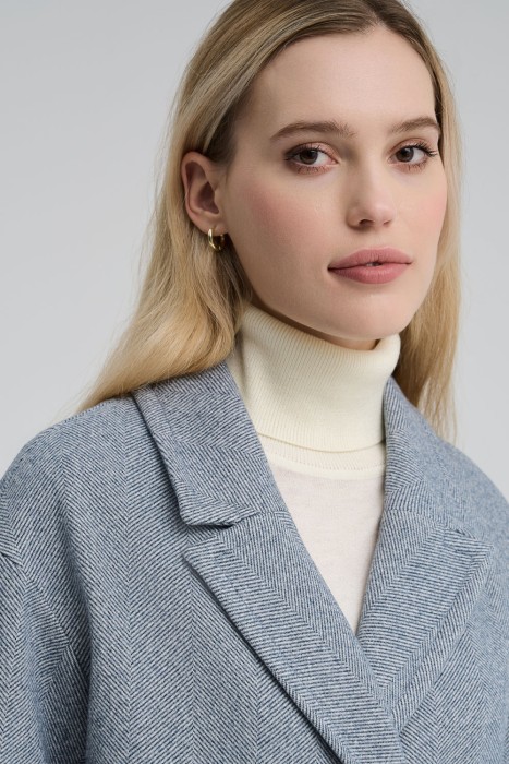 пальто с английским воротником из россии вид сбоку