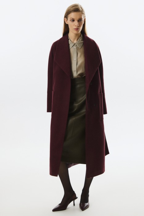 пальто с поясом из россии вид сбоку