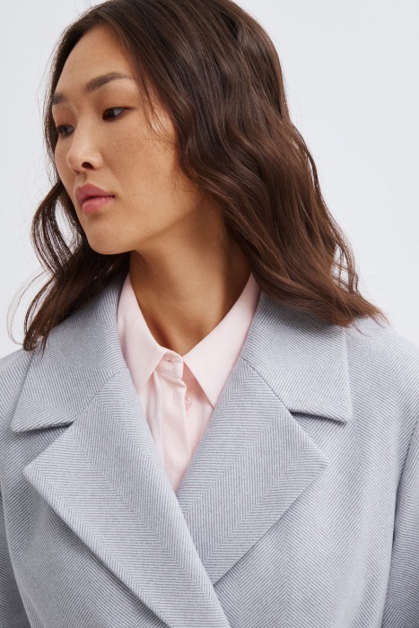 пальто с поясом из россии вид сбоку