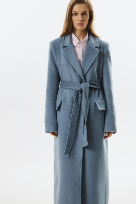 пальто с поясом по цене 14000 руб вид справа