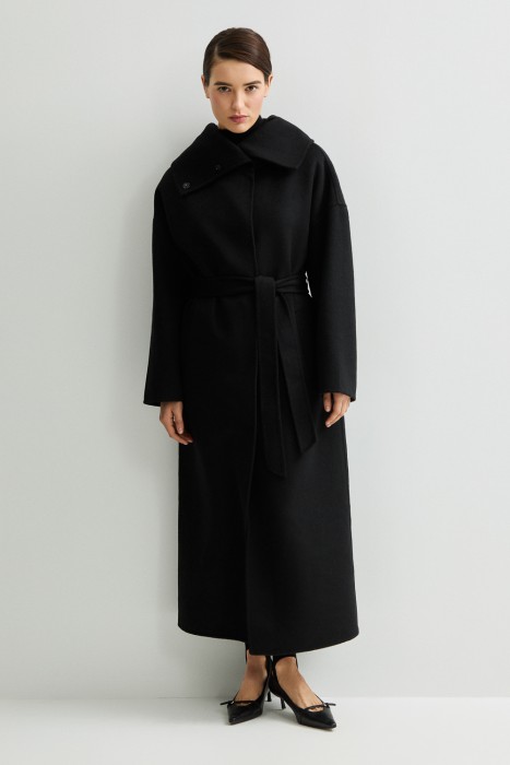 пальто с поясом от бренда снежная королева вид слева