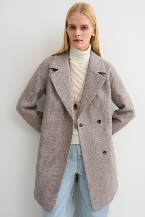 пальто с поясом от бренда снежная королева вид слева