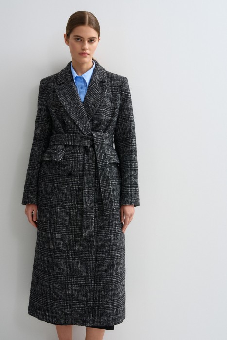 пальто с поясом от бренда снежная королева вид слева