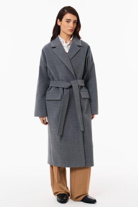 пальто с поясом от бренда снежная королева вид слева