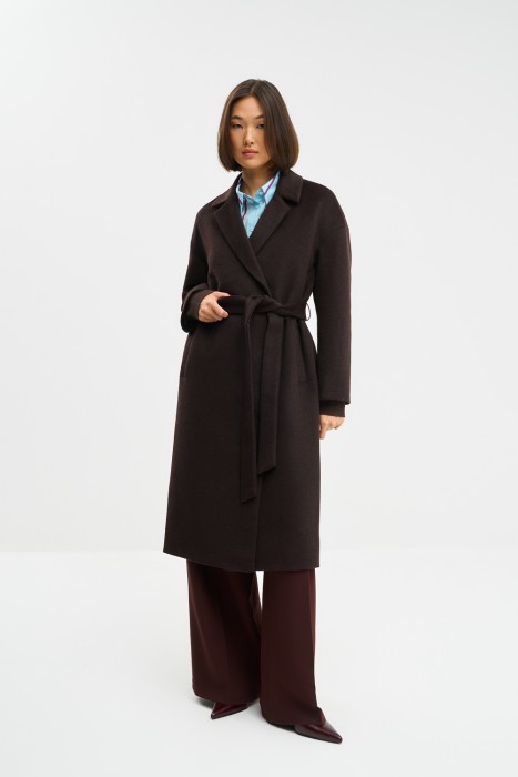 пальто с поясом от бренда снежная королева вид слева