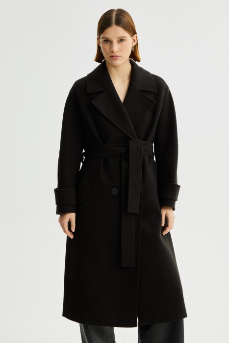 пальто с поясом от бренда снежная королева вид слева