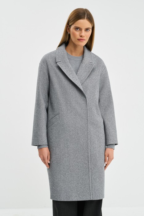 пальто свободного силуэта от бренда снежная королева вид слева