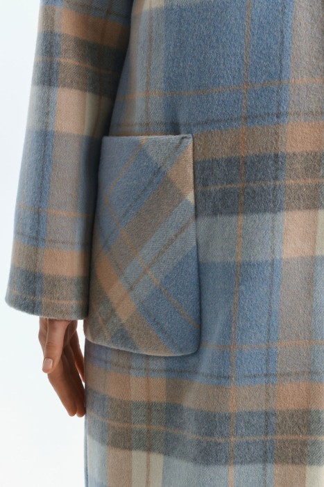 пальто в клетку из россии вид сбоку