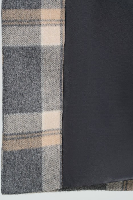 пальто в клетку по цене 7550 руб вид справа