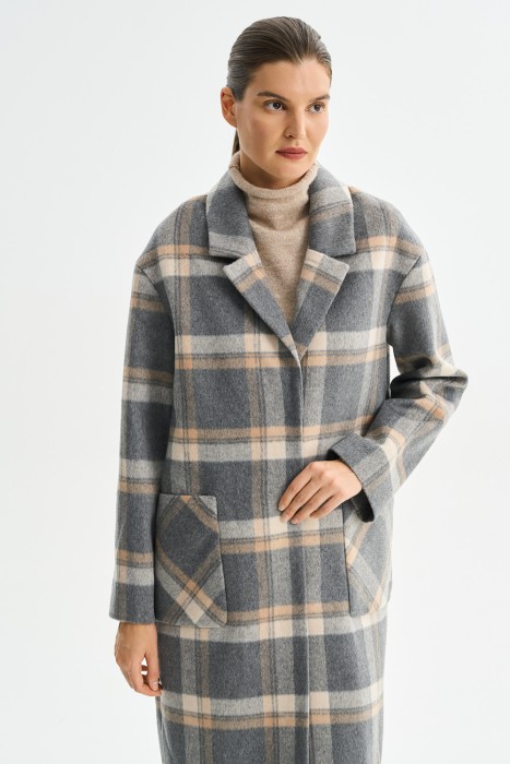 пальто в клетку из россии вид сбоку