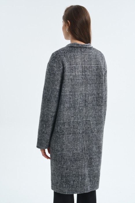 пальто в клетку по цене 9970 руб вид справа