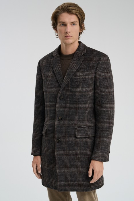 пальто в клетку от бренда снежная королева вид слева