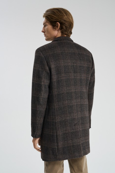 пальто в клетку из россии вид сбоку