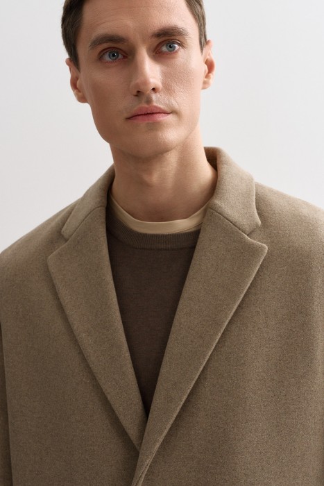 пальто по цене 11120 руб вид справа