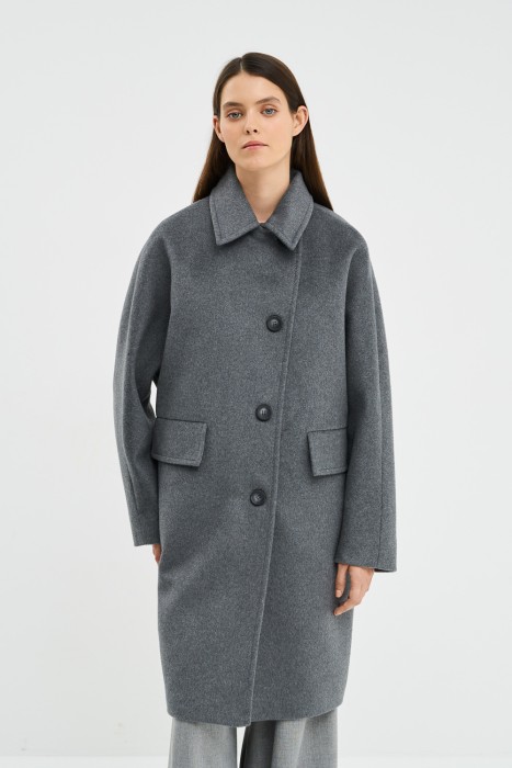 пальто от бренда снежная королева вид слева