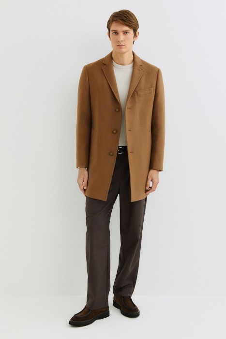 пальто из россии вид сбоку