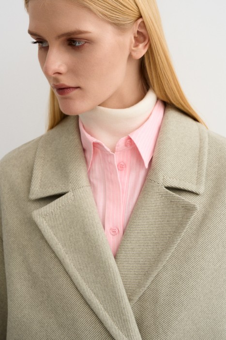 пальто из россии вид сбоку