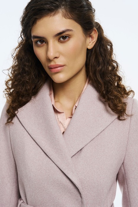 пальто из россии вид сбоку